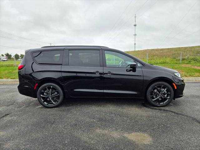 2026 Chrysler Pacifica PACIFICA SELECT AWD 2026 Chrysler Pacifica PACIFICA SELECT AWD