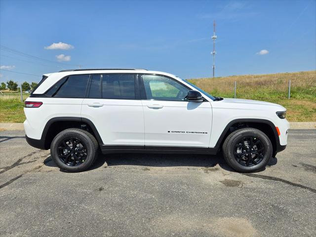 2025 Jeep Grand Cherokee GRAND CHEROKEE ALTITUDE 4X4 2025 Jeep Grand Cherokee GRAND CHEROKEE ALTITUDE 4X4