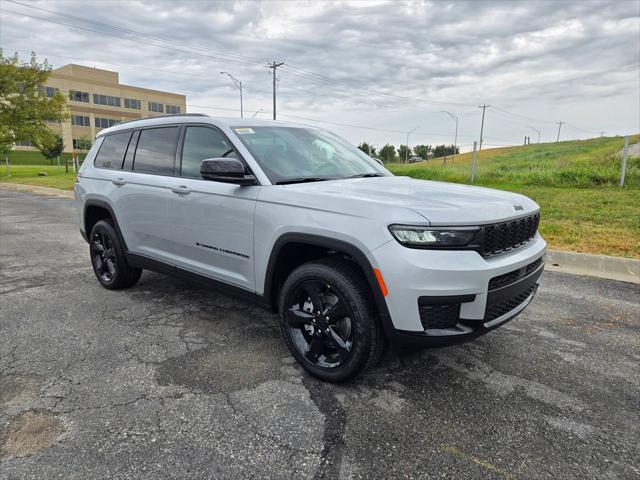 2025 Jeep Grand Cherokee GRAND CHEROKEE L ALTITUDE 4X4 2025 Jeep Grand Cherokee GRAND CHEROKEE L ALTITUDE 4X4