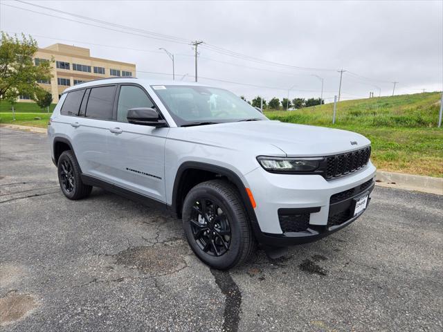 2025 Jeep Grand Cherokee GRAND CHEROKEE L ALTITUDE 4X4 2025 Jeep Grand Cherokee GRAND CHEROKEE L ALTITUDE 4X4