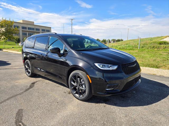 2026 Chrysler Pacifica PACIFICA SELECT AWD 2026 Chrysler Pacifica PACIFICA SELECT AWD