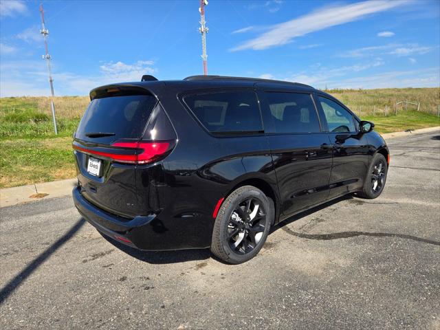 2026 Chrysler Pacifica PACIFICA SELECT AWD 2026 Chrysler Pacifica PACIFICA SELECT AWD