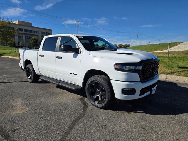 2025 RAM 1500 Tradesman Crew Cab 4x4 57 Box 2025 RAM 1500 Tradesman Crew Cab 4x4 57 Box