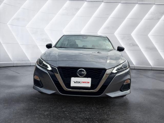 2022 Nissan Altima SR FWD