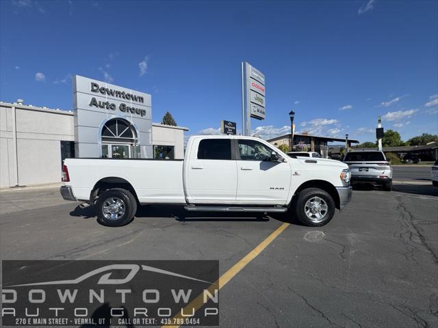 2020 RAM 2500 Big Horn Crew Cab 4X4 8 Box