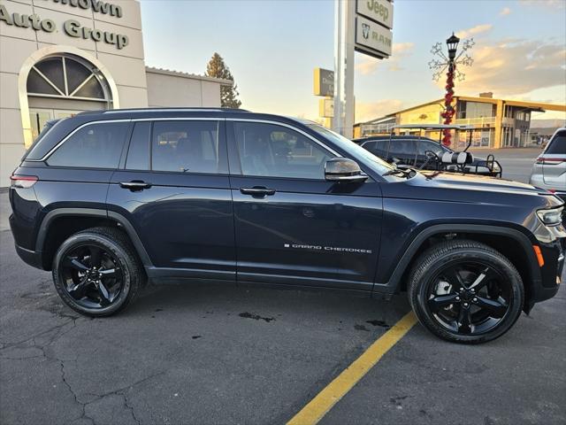 2023 Jeep Grand Cherokee Limited 4x4 2023 Jeep Grand Cherokee Limited 4x4