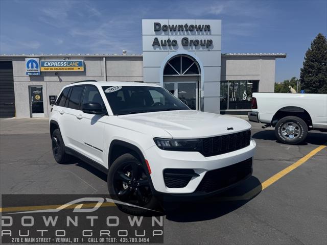 2023 Jeep Grand Cherokee Altitude 4x4