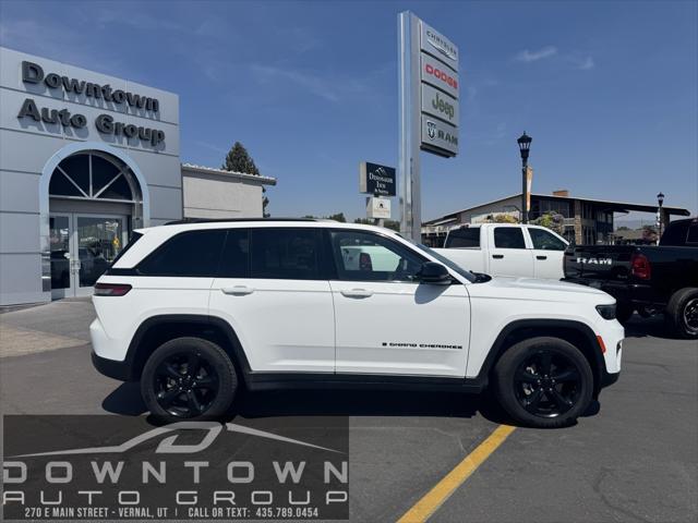 2023 Jeep Grand Cherokee Altitude 4x4