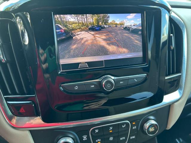 2022 Chevrolet Traverse FWD LS 2022 Chevrolet Traverse FWD LS