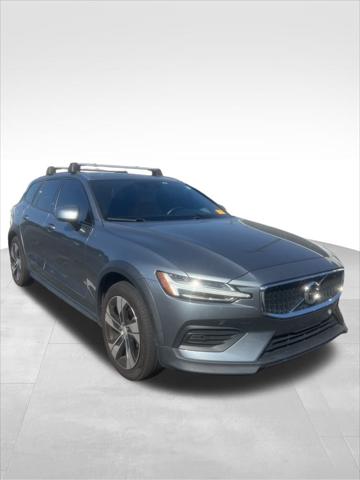 2020 Volvo V60 Cross Country T5