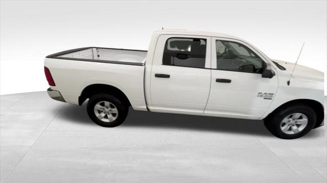 2023 RAM 1500 Classic SLT Crew Cab 4x4 57 Box