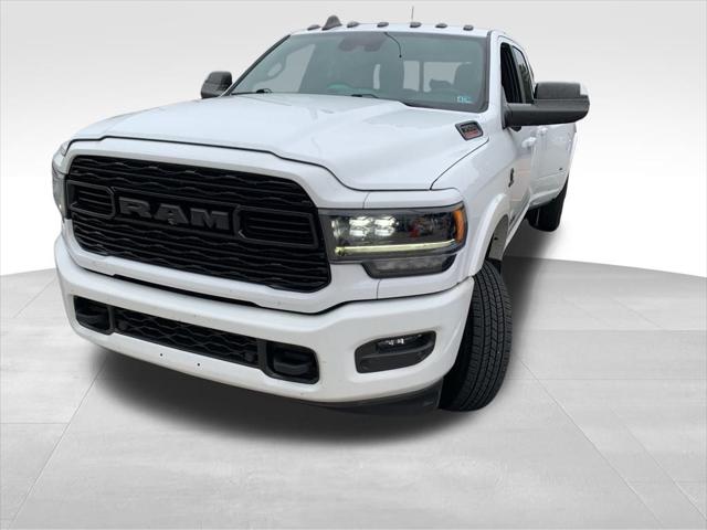 2022 RAM 3500 Limited Crew Cab 4x4 8 Box 2022 RAM 3500 Limited Crew Cab 4x4 8 Box