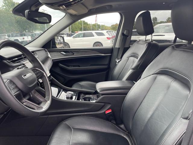 2023 Jeep Grand Cherokee Limited 4x2
