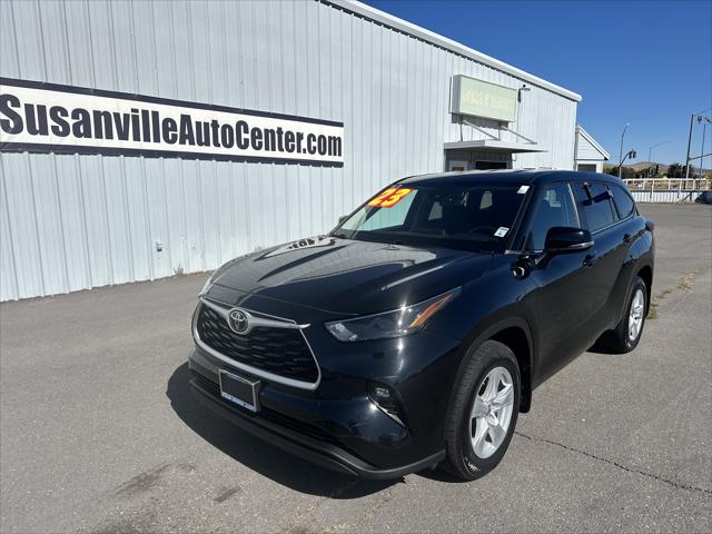 2023 Toyota Highlander LE