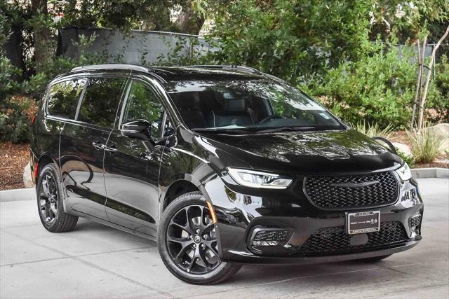 2026 Chrysler Pacifica PACIFICA LIMITED AWD