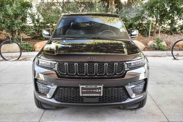 2025 Jeep Grand Cherokee GRAND CHEROKEE ALTITUDE 4X4 2025 Jeep Grand Cherokee GRAND CHEROKEE ALTITUDE 4X4