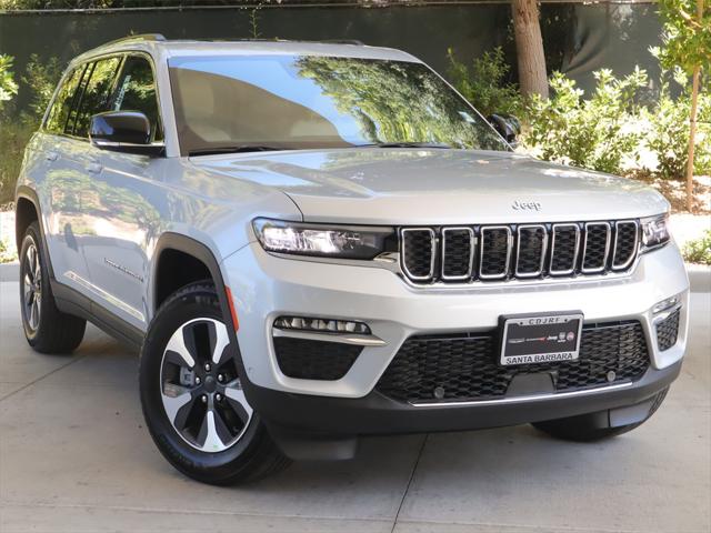 2023 Jeep Grand Cherokee GRAND CHEROKEE OVERLAND 4X2