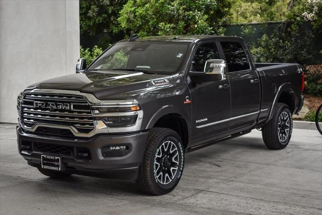2025 RAM Ram 2500 RAM 2500 LIMITED CREW CAB 4X4 64 BOX