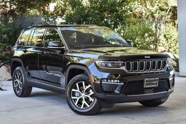 2025 Jeep Grand Cherokee GRAND CHEROKEE LIMITED 4X4 2025 Jeep Grand Cherokee GRAND CHEROKEE LIMITED 4X4