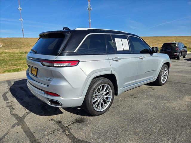 2022 Jeep Grand Cherokee Summit 4x4