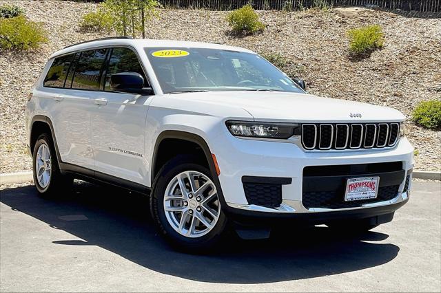 2023 Jeep Grand Cherokee L Laredo 4x4