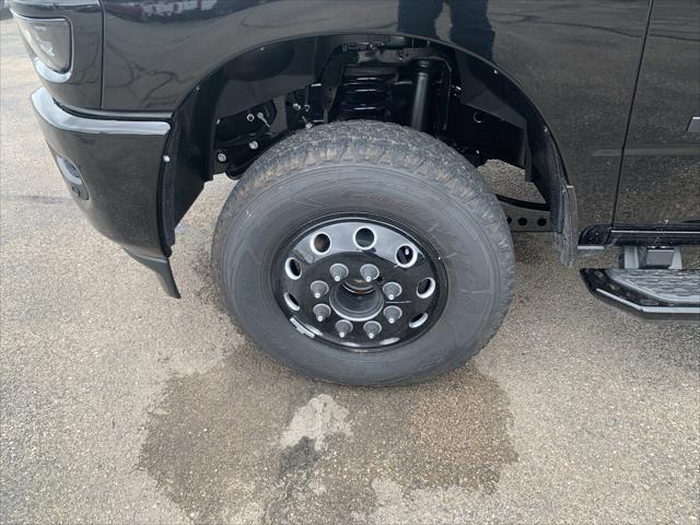 2026 RAM Ram 3500 RAM 3500 LARAMIE CREW CAB 4X4 8 BOX