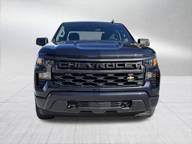 2022 Chevrolet Silverado 1500 2WD Crew Cab Short Bed Custom