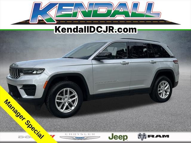 2024 Jeep Grand Cherokee Laredo X 4x4 2024 Jeep Grand Cherokee Laredo X 4x4