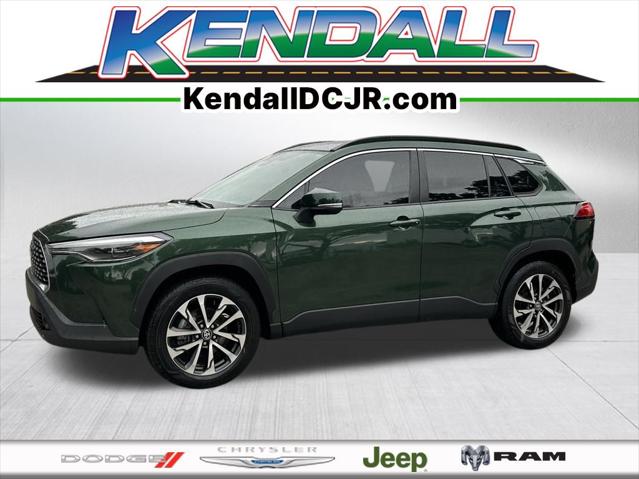 2022 Toyota Corolla Cross XLE 2022 Toyota Corolla Cross XLE