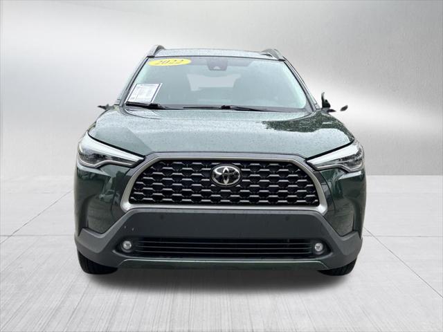 2022 Toyota Corolla Cross XLE 2022 Toyota Corolla Cross XLE