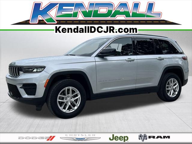 2024 Jeep Grand Cherokee Laredo X 4x4
