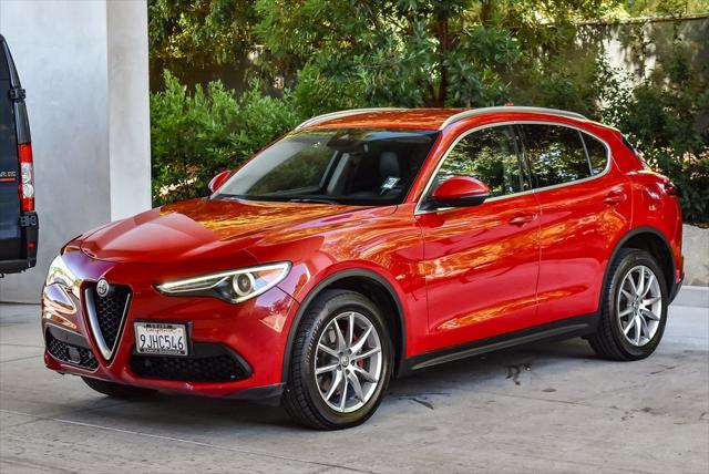 2018 Alfa Romeo Stelvio Ti AWD 2018 Alfa Romeo Stelvio Ti AWD