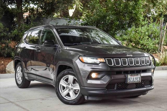 2022 Jeep Compass Latitude FWD 2022 Jeep Compass Latitude FWD