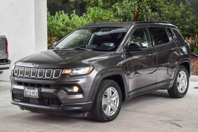 2022 Jeep Compass Latitude FWD 2022 Jeep Compass Latitude FWD