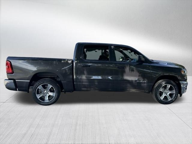 2026 RAM Ram 1500 RAM 1500 TRADESMAN CREW CAB 4X2 57 BOX