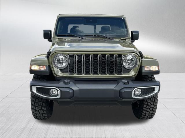 2025 Jeep Gladiator GLADIATOR HIGH TIDE 4X4 2025 Jeep Gladiator GLADIATOR HIGH TIDE 4X4