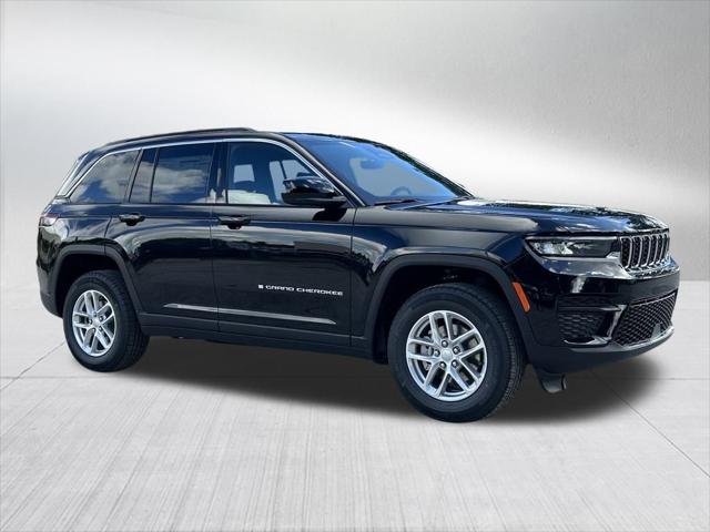 2025 Jeep Grand Cherokee GRAND CHEROKEE LAREDO X 4X2