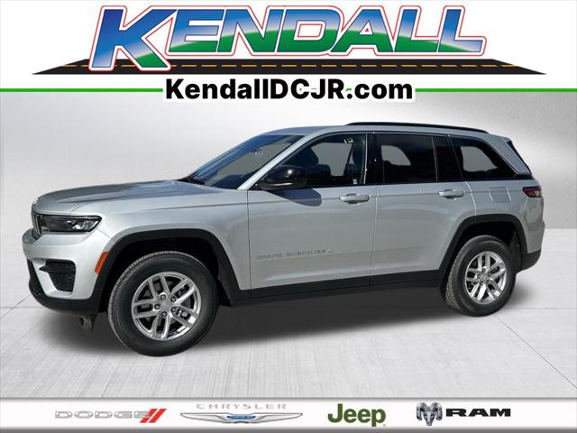 2025 Jeep Grand Cherokee GRAND CHEROKEE LAREDO X 4X2 2025 Jeep Grand Cherokee GRAND CHEROKEE LAREDO X 4X2
