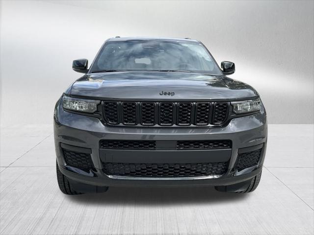 2025 Jeep Grand Cherokee GRAND CHEROKEE L ALTITUDE 4X2