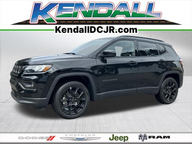 2025 Jeep Compass COMPASS LATITUDE 4X4