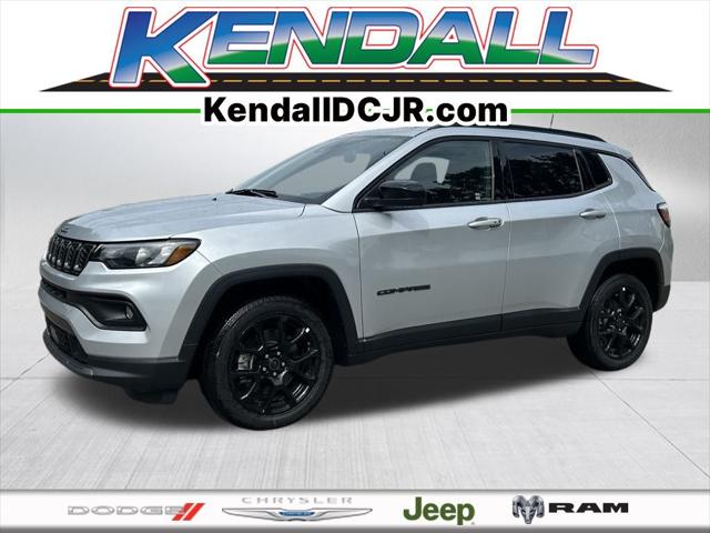 2025 Jeep Compass COMPASS LATITUDE 4X4