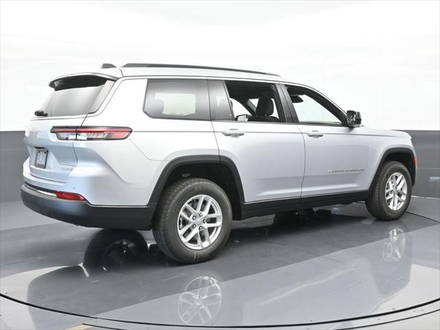 2024 Jeep Grand Cherokee L Laredo X 4x2 2024 Jeep Grand Cherokee L Laredo X 4x2