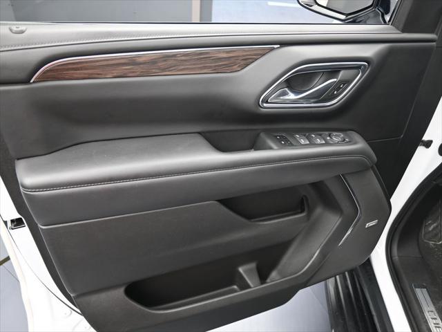 2023 Chevrolet Suburban 4WD LT