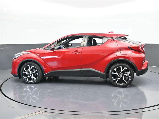 2022 Toyota C-HR XLE 2022 Toyota C-HR XLE