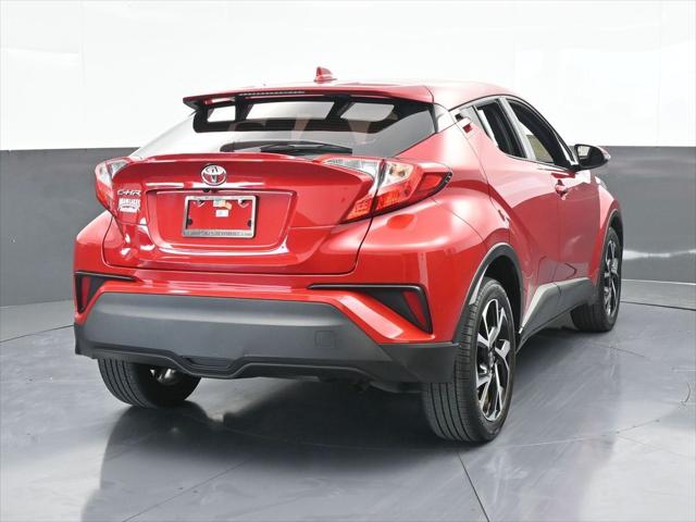 2022 Toyota C-HR XLE 2022 Toyota C-HR XLE