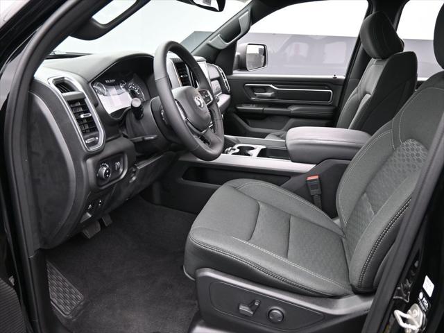 2025 RAM 1500 Big Horn Crew Cab 4x2 57 Box 2025 RAM 1500 Big Horn Crew Cab 4x2 57 Box