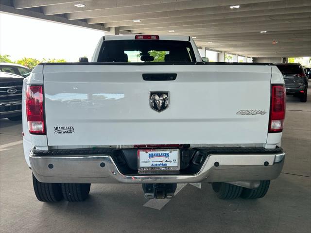 2018 RAM 3500 Tradesman Crew Cab 4x4 8 Box