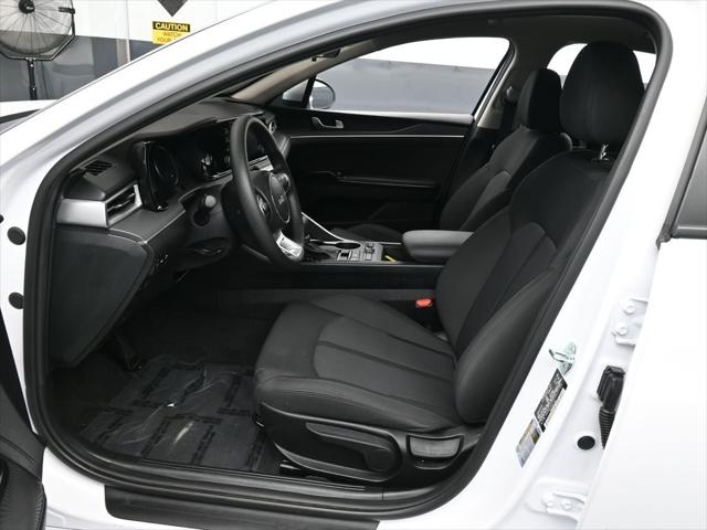 2023 Kia K5 LXS 2023 Kia K5 LXS