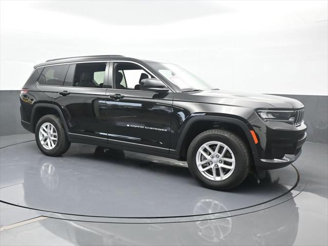 2024 Jeep Grand Cherokee L Laredo 4x2