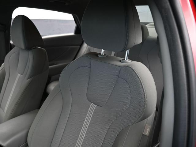 2022 Hyundai Elantra SE 2022 Hyundai Elantra SE